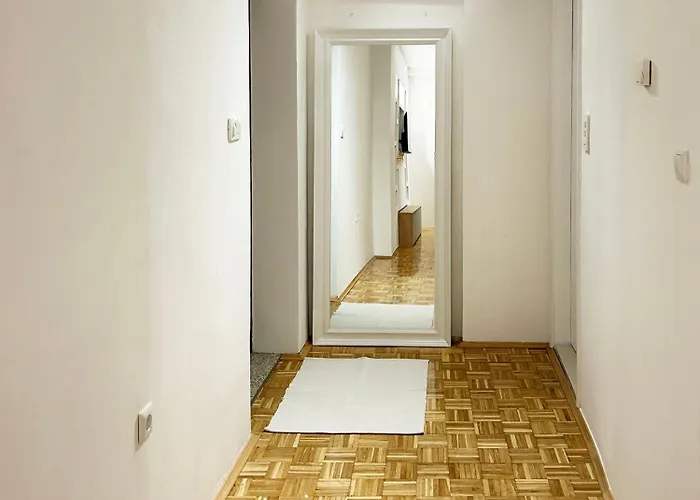 Nora Lights - Modern In Center * Sarajevo